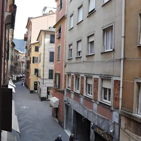 In The Historic Center, 80 M From The Sea *