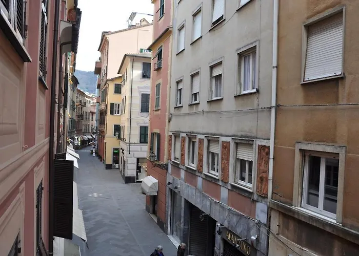 In The Historic Center, 80 M From The Sea *