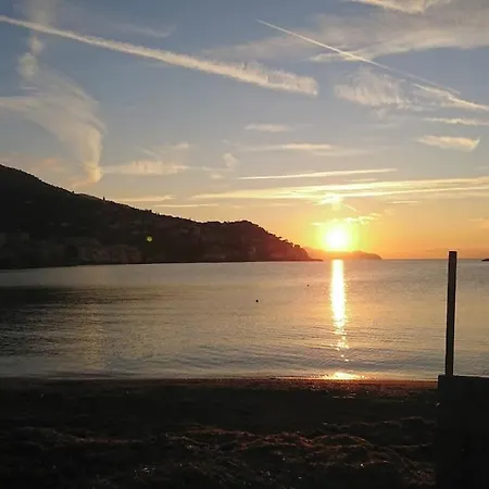 Bilocale Nel Centro Storico راباللو