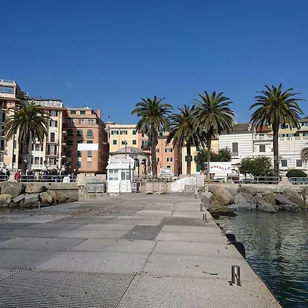 아파트 In The Historic Center, 80 M From The Sea