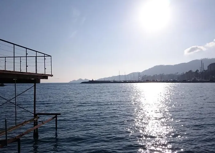 Bilocale Nel Centro Storico Rapallo