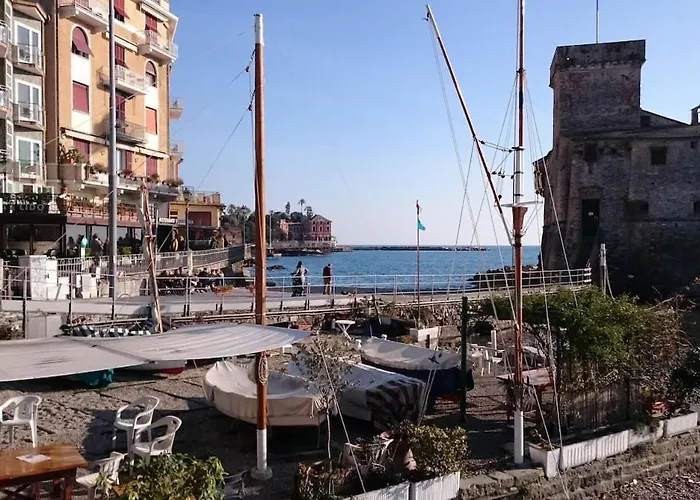 Appartement In The Historic Center, 80 M From The Sea